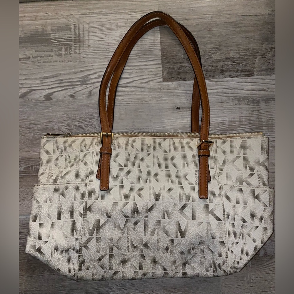 Authentic Michael Kors purse.